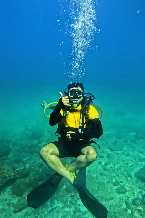 Scuba dive training in Karavali